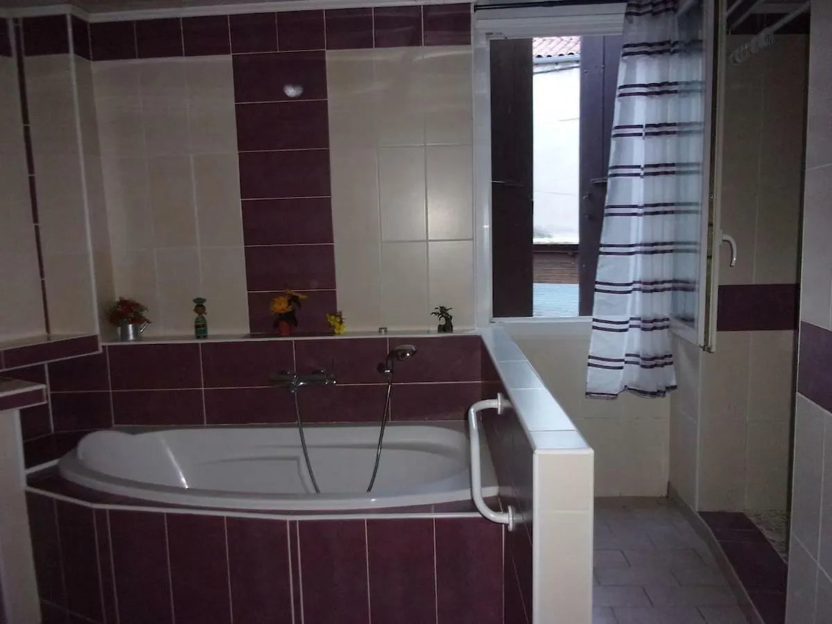 Villa Triplex Douillet Largentière Francia